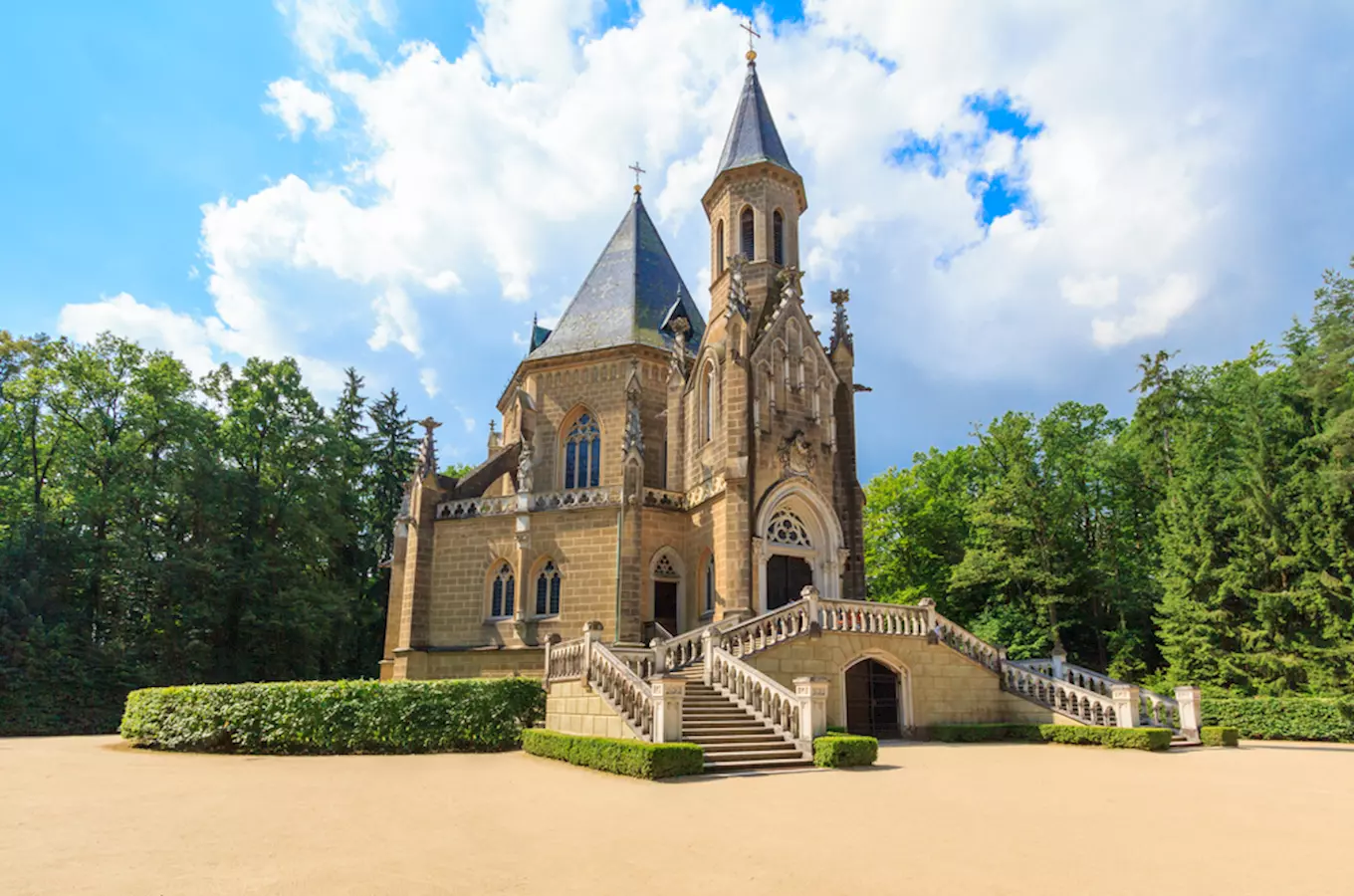 Schwarzenberská hrobka v Domaníně u Třeboně