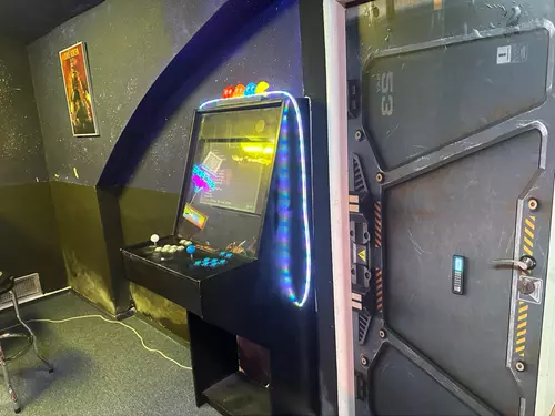Retro arcade