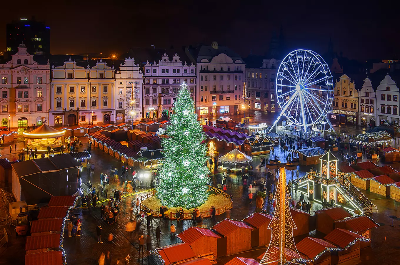 Slavnostní rozsvícení vánočního stromu v Plzni