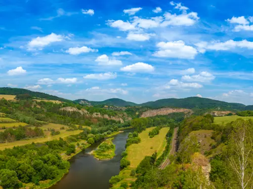 Putování za svatou Ludmilou na Tetín, Levý Hradec a do Roztok