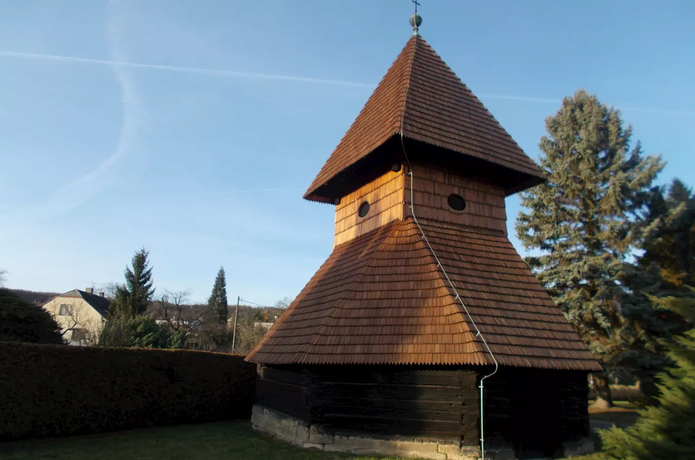 Dřevěná zvonice v Horních Stakorech