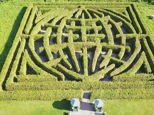 Přírodní labyrint v Brandýse nad Orlicí 
