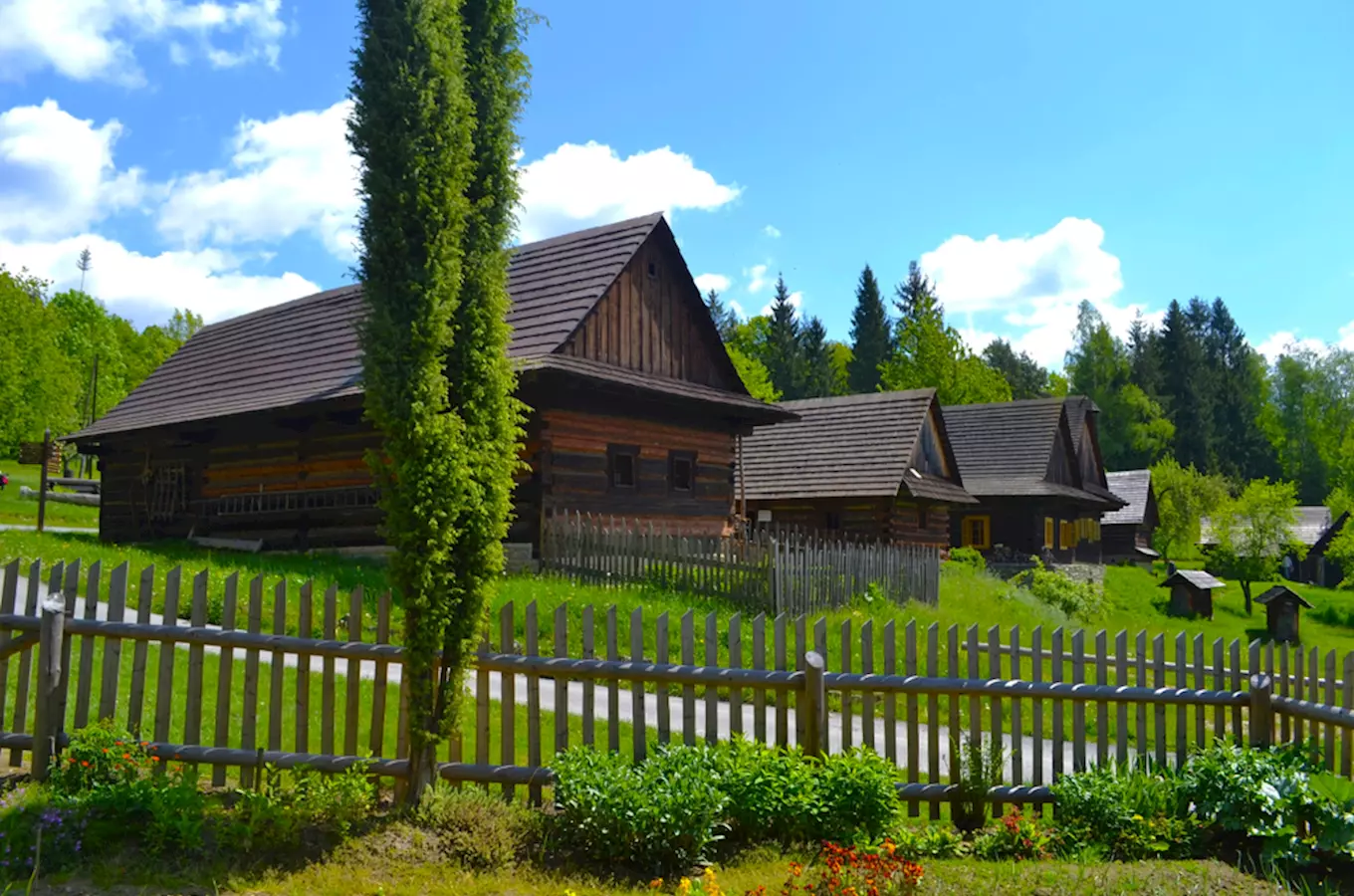 Státní svátek a Svatováclavské slavnosti můžete prožít ve skanzenu v Rožnově