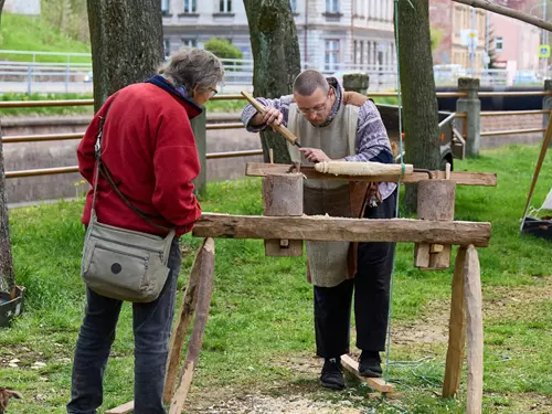 řemesla Tkalcovského muzea z Domu pod Jasanem, foto Miloš Šálek