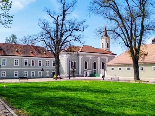 Národní hřebčín Kladruby nad Labem