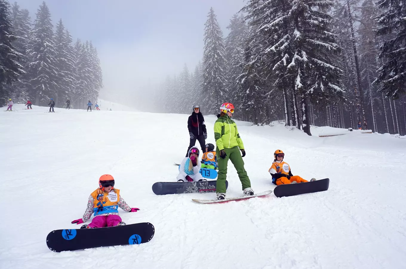 Ski areál Špičák zahajuje sezónu – lyžaři si užijí většinu sjezdovek