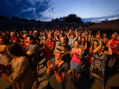 Festival MikuLOVE nabídne přes dvacet ne-populárních kapel