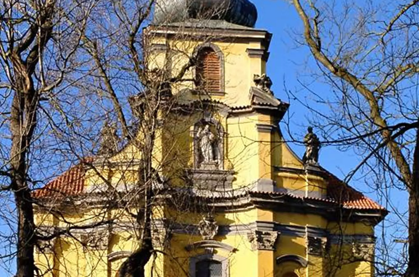 Peruc – barokní kostel sv. Petra a Pavla
