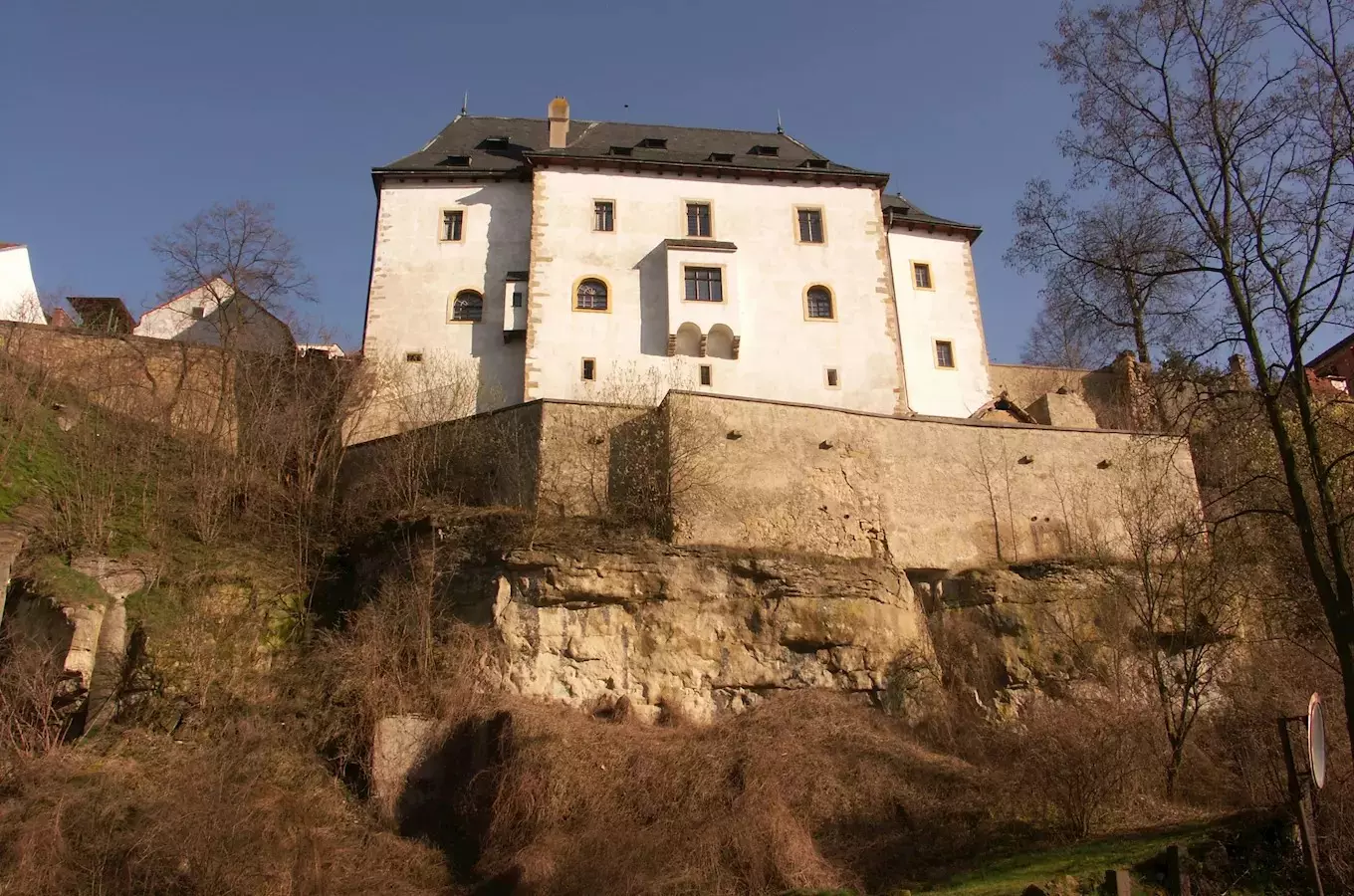 Luciferova pekelná kancelář v paláci Templ