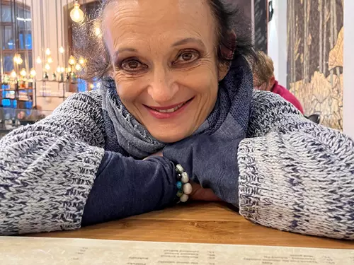 Eva Milotová – Třpyt Perleti v nostalgii židovského města – výstava obrazů