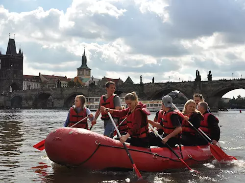 Rafting centrem Prahy