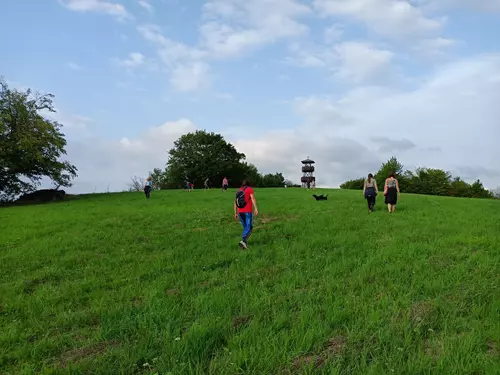 Komentovaná výprava na hradiště Malý Chlum