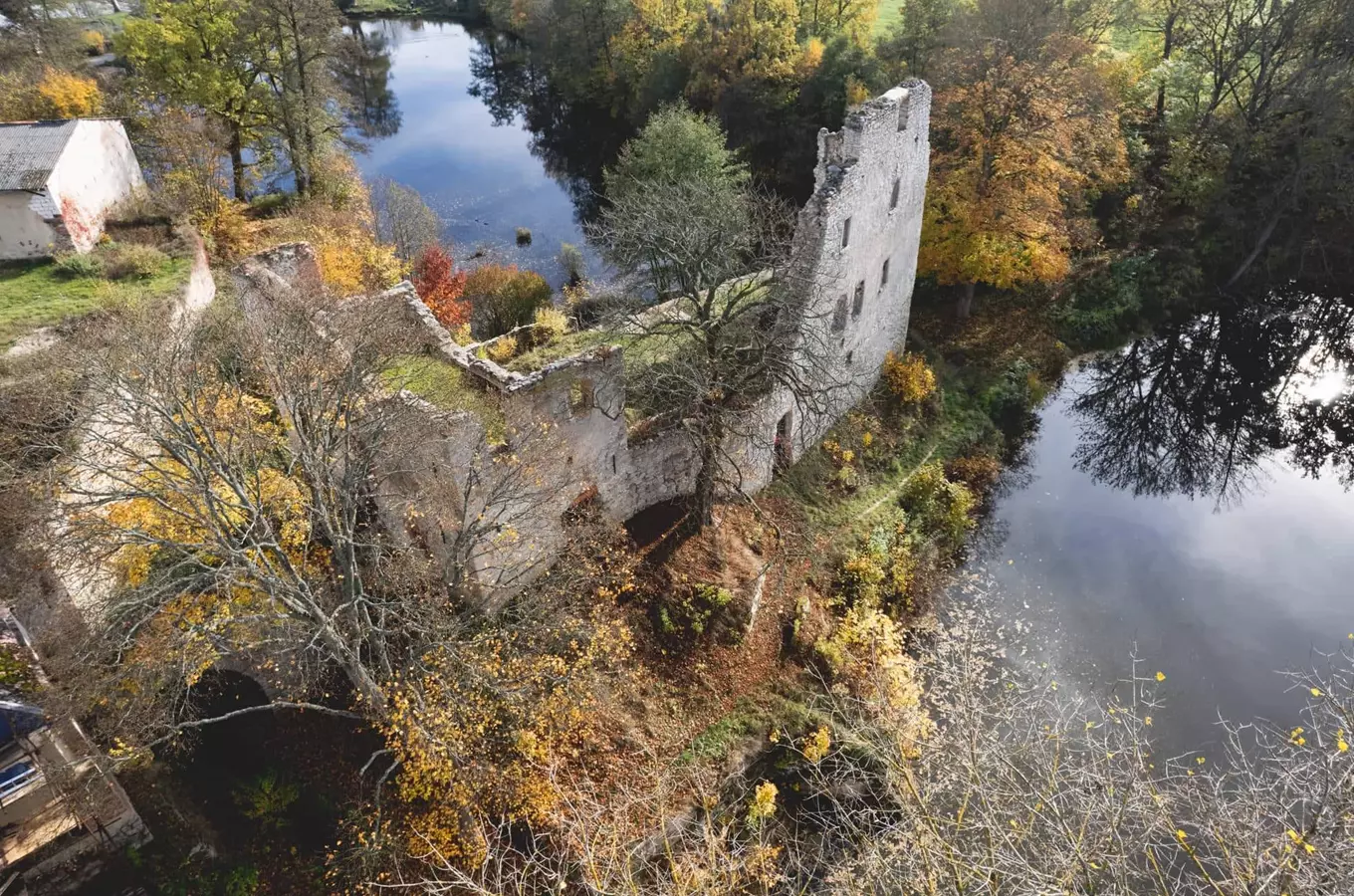 Hrad a zámek Starý rybník