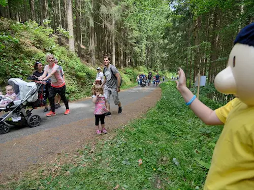 Děti si ve Velkých Karlovicích projdou pohádkovou cestu lesem