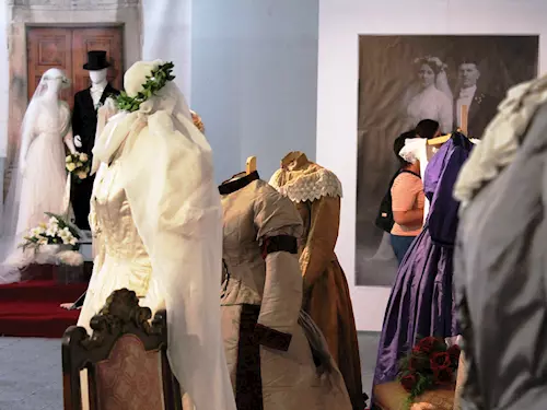 Foto z výstavy Zlínské nevesty
