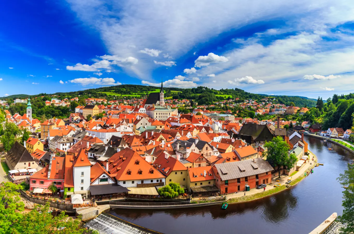 Koronavirem přidušený Český Krumlov znovu nabírá dech