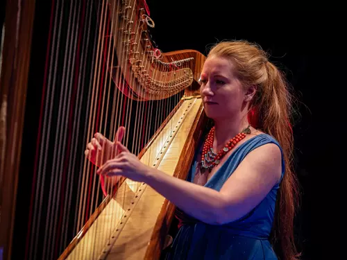 Duo Jakub Jalůvka – kytara, harfa