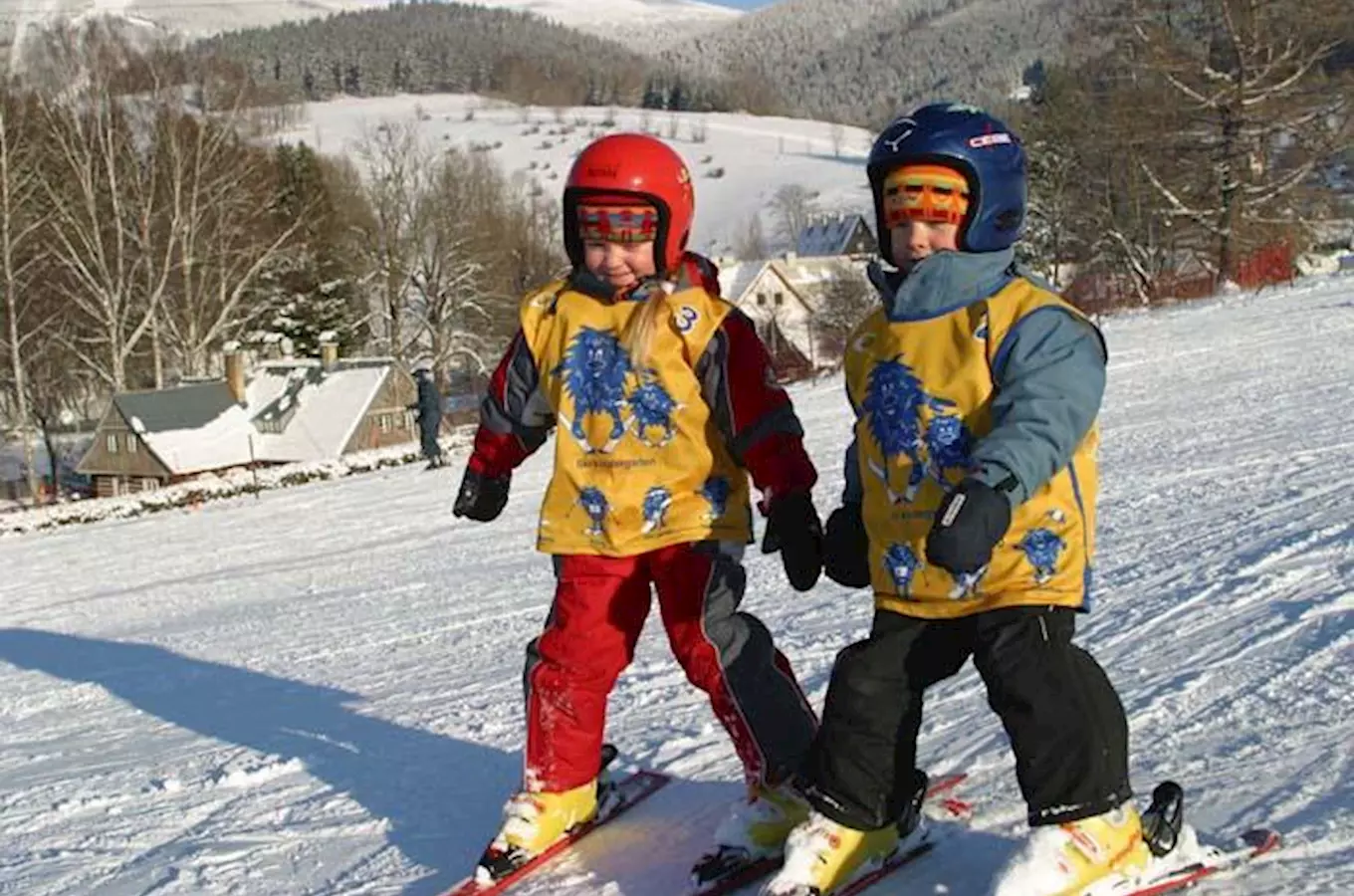 Lyžařská a snowboardová škola Yetti v Rokytnici nad Jizerou