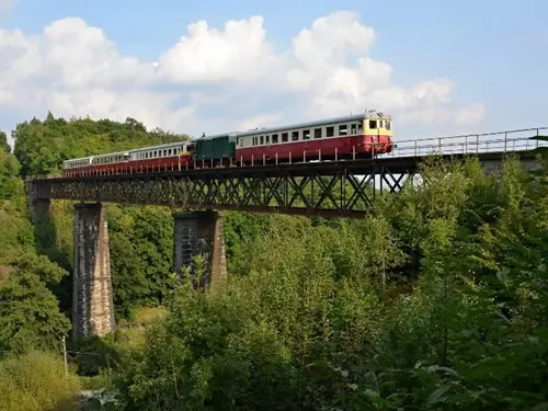 Mikulovský železniční viadukt