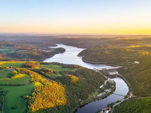 Objemem největší přehradní nádrž v České republice – přehrada Orlík