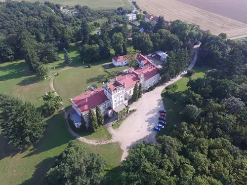 Zdarma ve městě Jevišovice