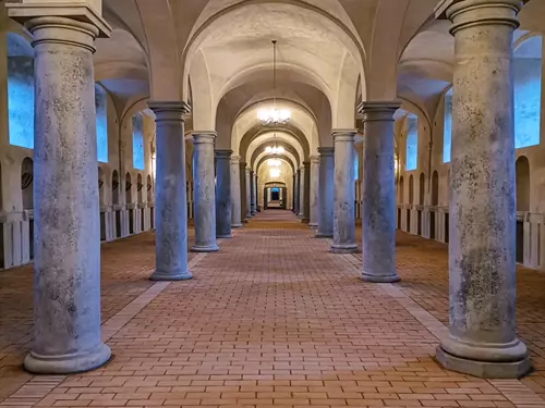 Barokní konírna na zámku Zákupy