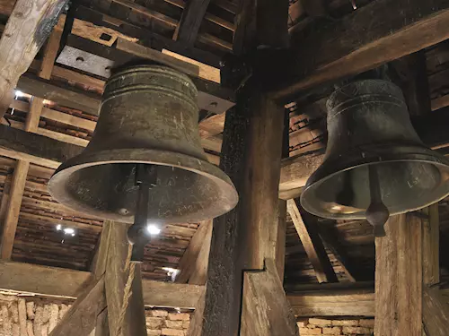Katedrála sv. Bartoloměje má dva nové zvony