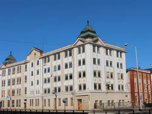 Bývalá textilní továrna Karnola v Krnově