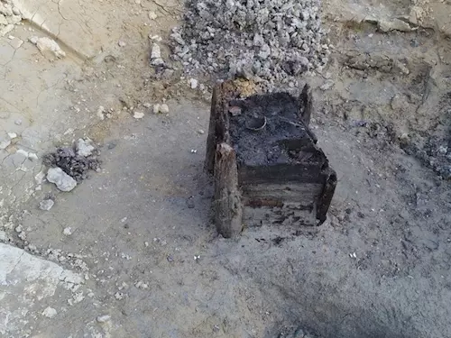 Archeologický objev mezi Opatovicemi nad Labem a Ostrovem – nejstarší dřevěná studna na světě