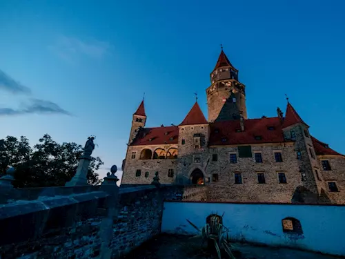 Objevte tajemství hradních a zámeckých kaplí