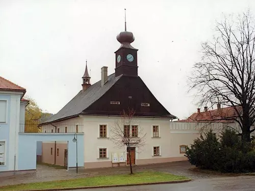 Městské muzeum ve Staré radnici a Červeném domě Valašské Klobouky