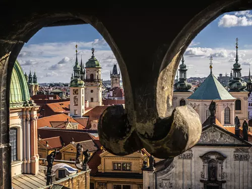 Výhled ze Staroměstské mostecké věže.