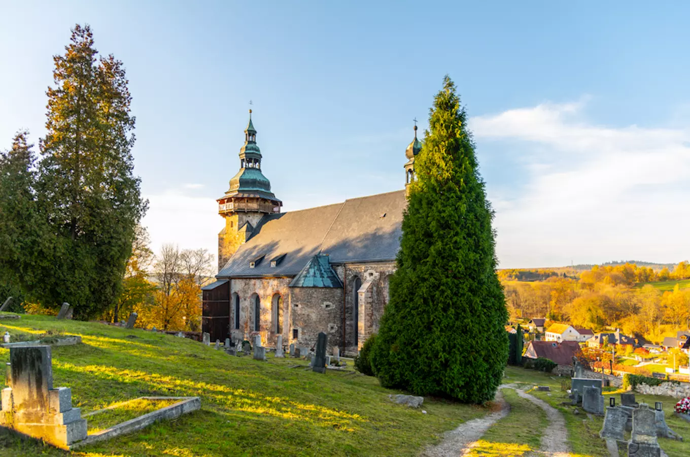Pevnostní kostel sv. Jiří v Horním Slavkově