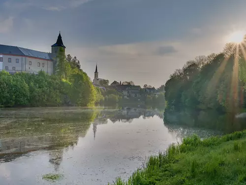 Po stopách perleťových knoflíků krajinou mezi Žirovnicí a Počátky, kudy z nudy