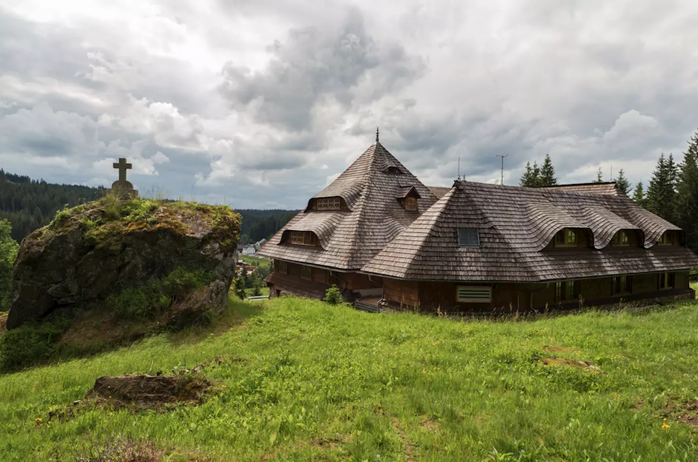 Modrava – Šumava, slatě a horský klid – Kudy z nudy
