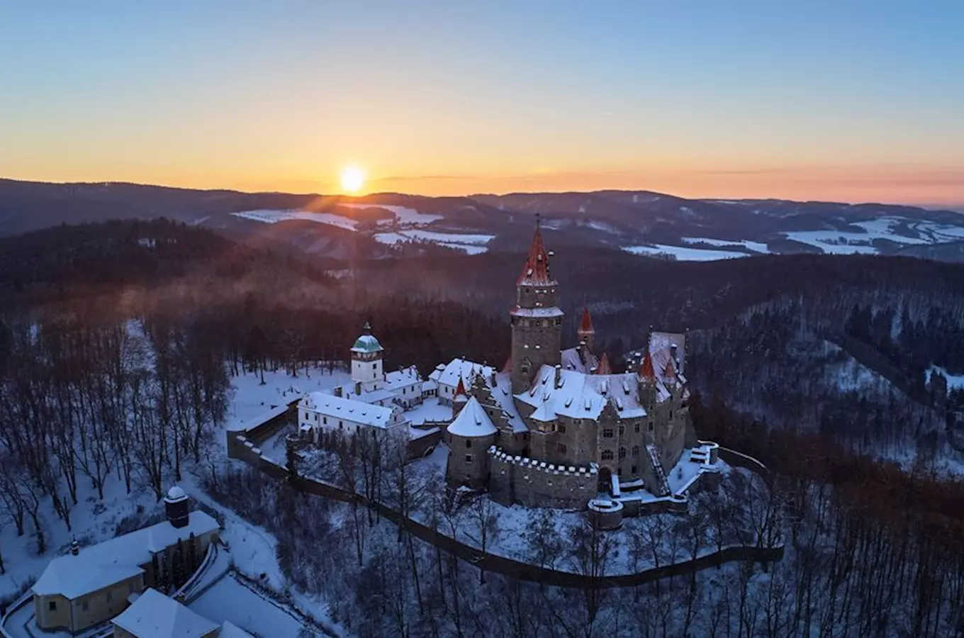 Zimní prohlídky na hradě Bouzov