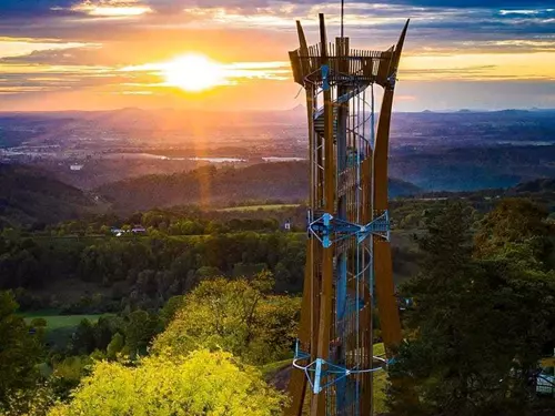 Rozhledna Hamštejn u obce Koberovy