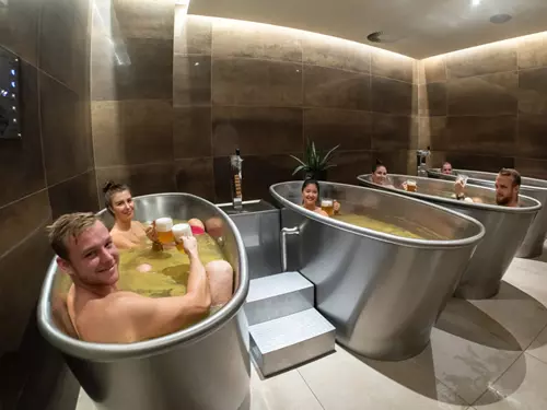 Wellness a pivní lázně Monopol v Teplicích