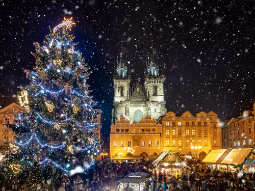 Silvestr 2023 a Nový rok 2024 na Staroměstském náměstí v Praze 