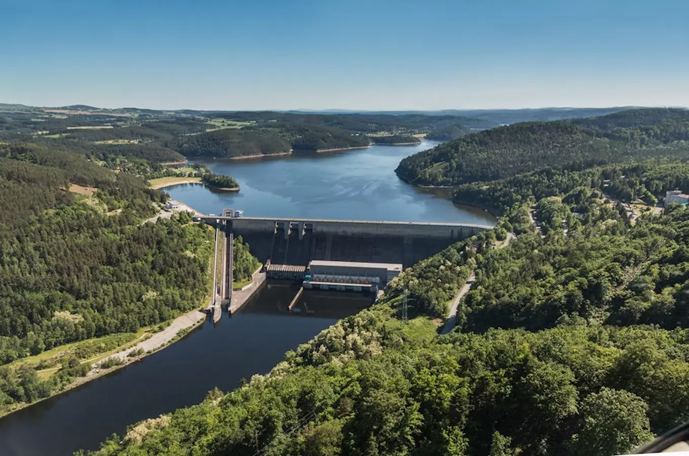 Vodní elektrárna Orlík – exkurze do strojovny a hráze