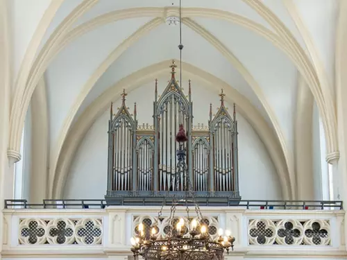 130 let kralupského kostela a osobnost Mons. E. Tersche