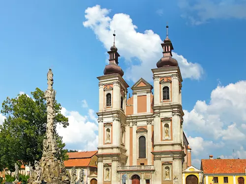 Kostel Navštívení Panny Marie v Lomnici