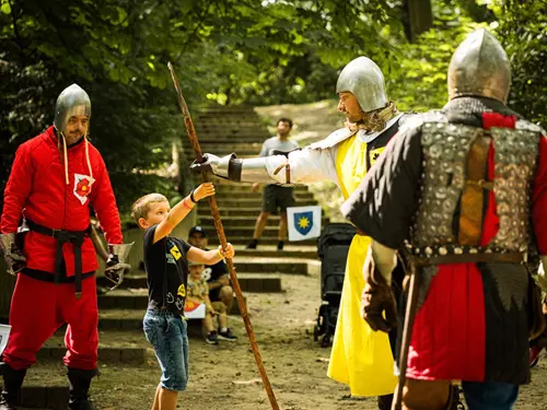 Za letním dobrodružstvím na hrady a zámky: nejlepší akce do konce léta!