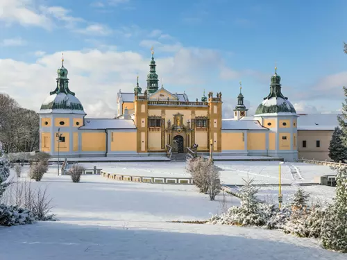Užijte si prohlídky klášterů i v zimním období