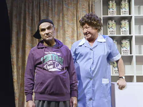 Žena za pultem 2: Pult osobnosti