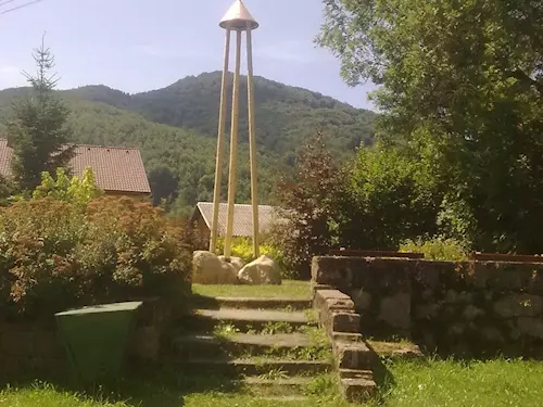 Zvonička v Hejnicích-Ferdinandově