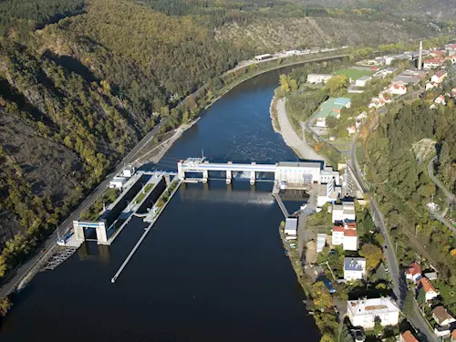 Vodní elektrárna Vrané nad Vltavou