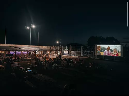 Letní kino ve Veselí nad Moravou