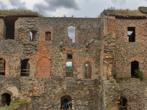 Starobylý hrad Krakovec