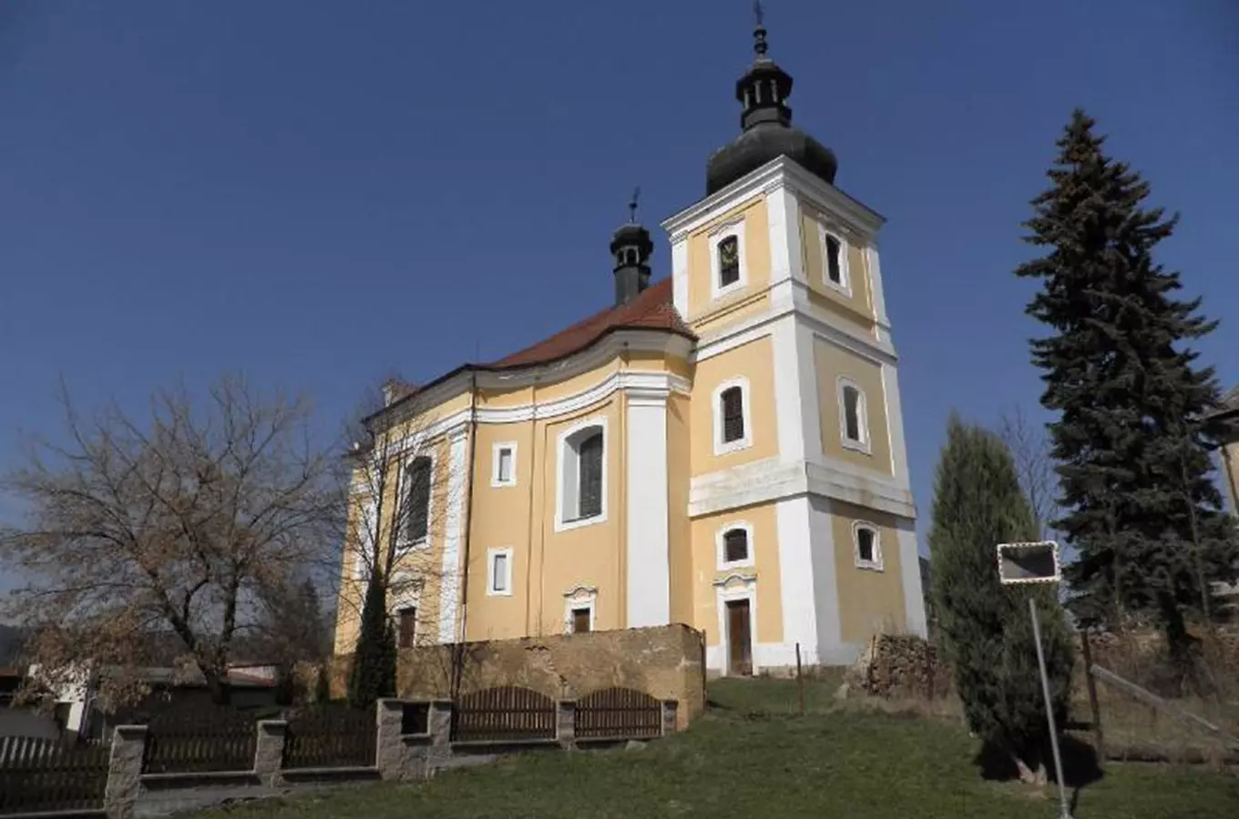 Barokní kostel sv. Václava v Žihli
